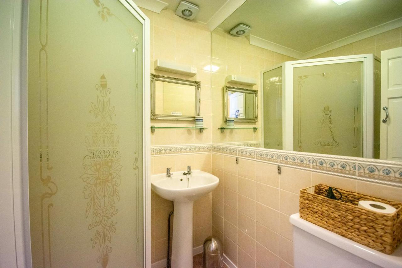 Summerlands Guest House Torquay Εξωτερικό φωτογραφία