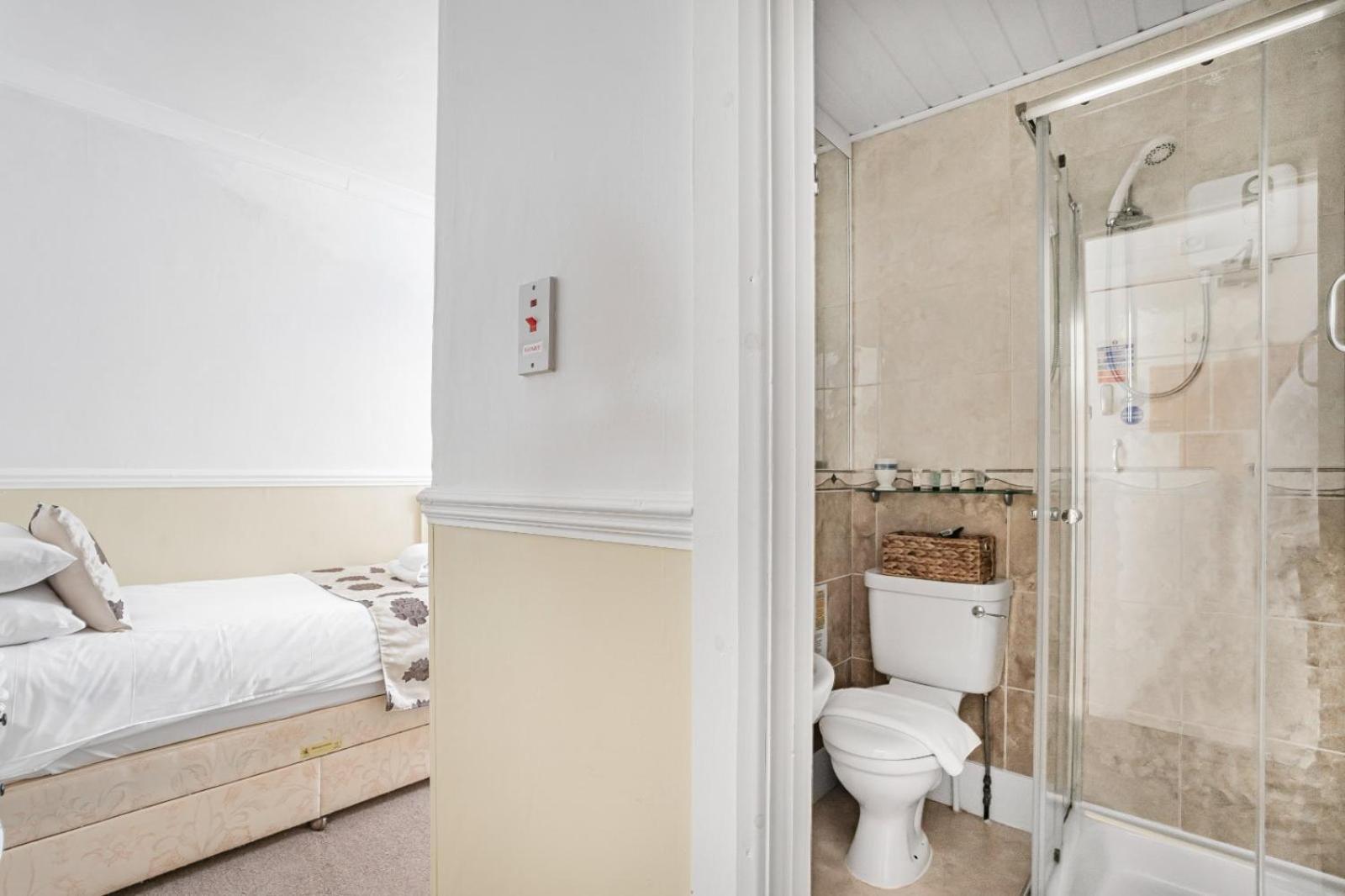 Summerlands Guest House Torquay Εξωτερικό φωτογραφία